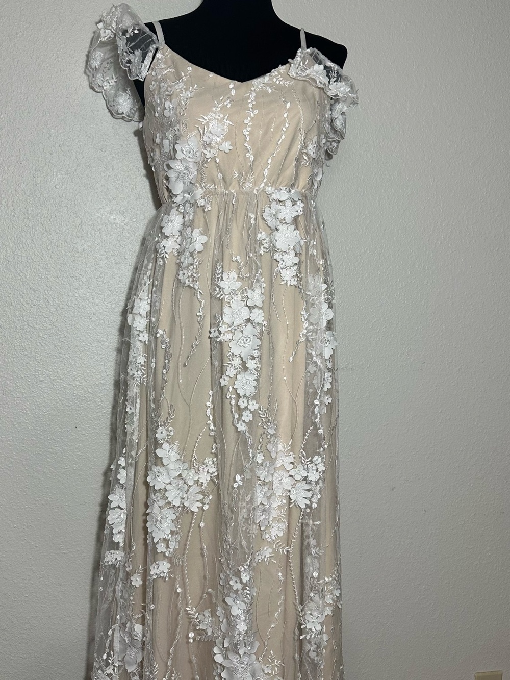 Minuet Petite Beige Maxi Dress with White Floral Lace